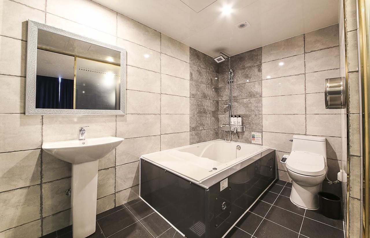 Carino Hotel Pusan Zewnętrze zdjęcie
