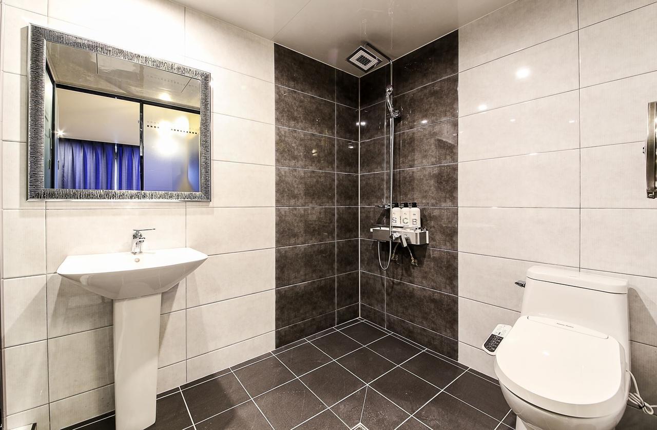 Carino Hotel Pusan Zewnętrze zdjęcie